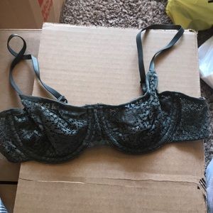 DKNY BRA